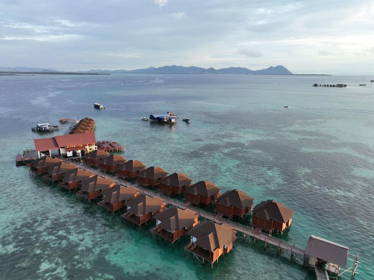Sea Star Resort Semporna Bagian luar foto